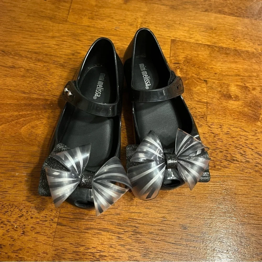 Black Bow Mini Melissa girls mary Jane shoes size 9